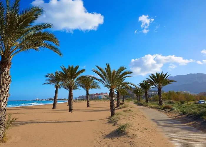 Casa de Férias Maison Xoriguer By Interhome