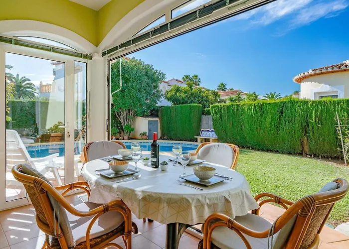 Casa de Férias Maison Xoriguer By Interhome